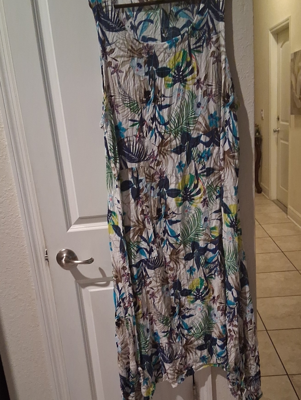 Women's Tropical Print Swim Cover-Up in White and Blue
